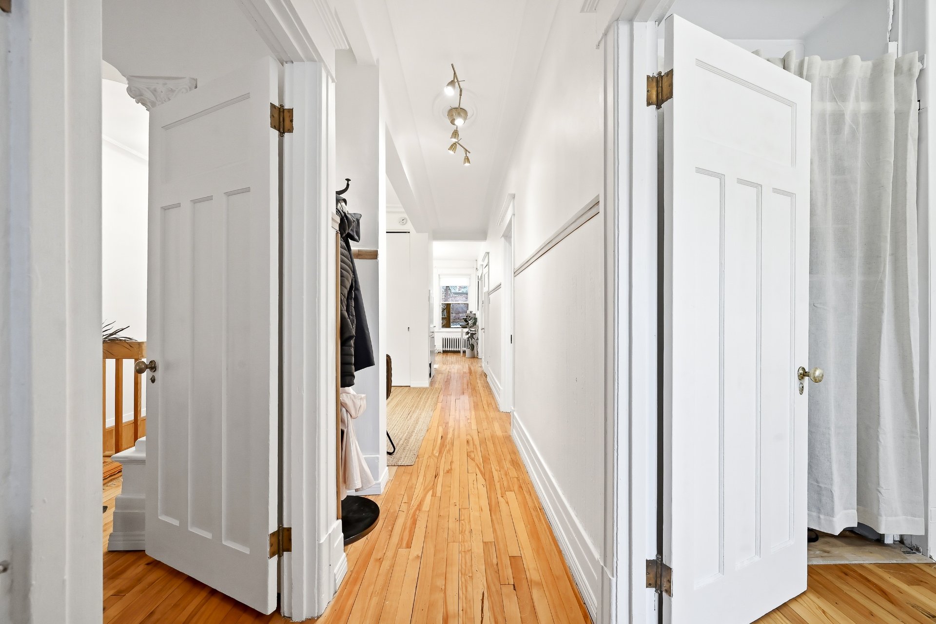 PASAGEWAY
