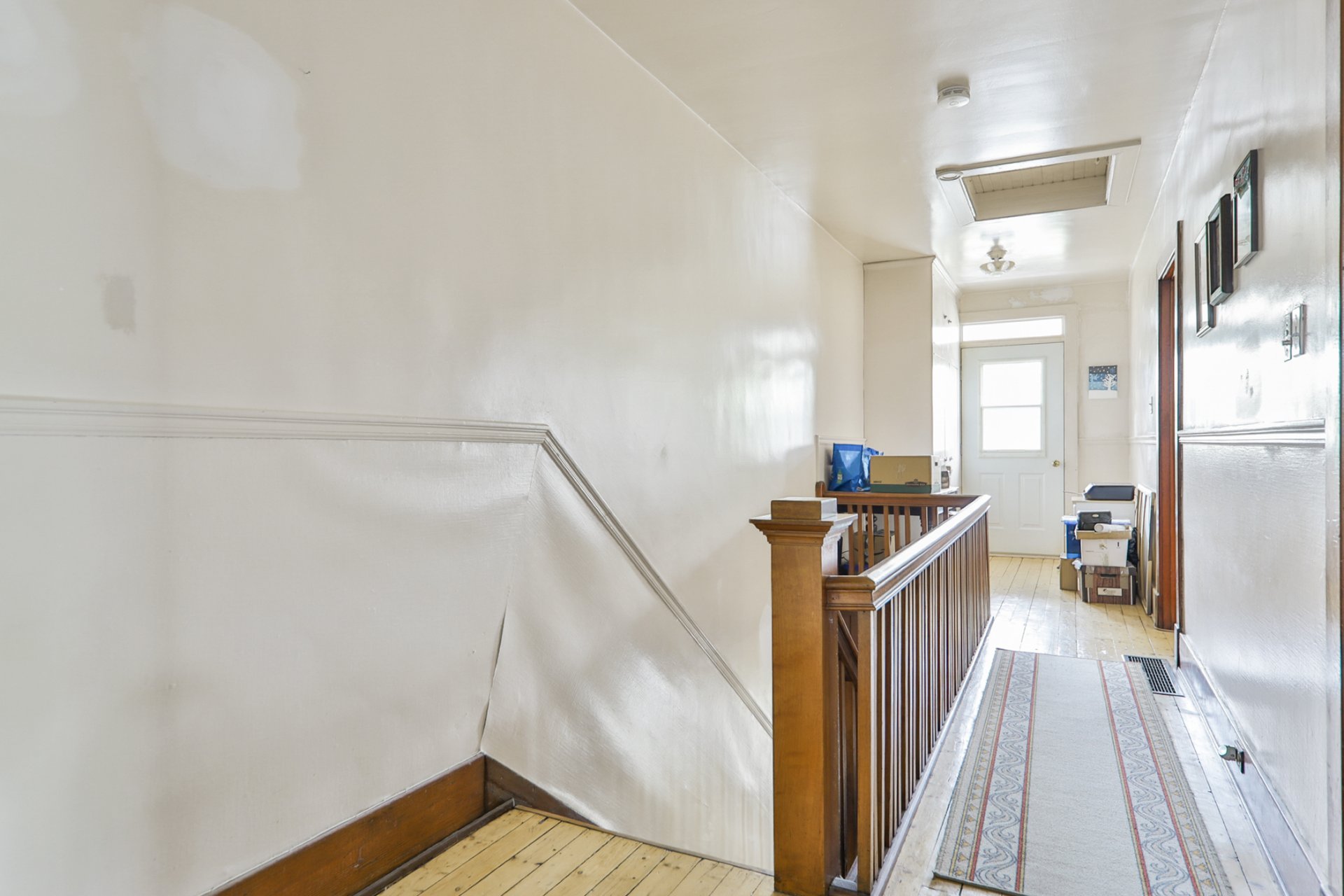 PASAGEWAY
