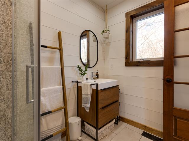 Salle de bains attenante à la CCP