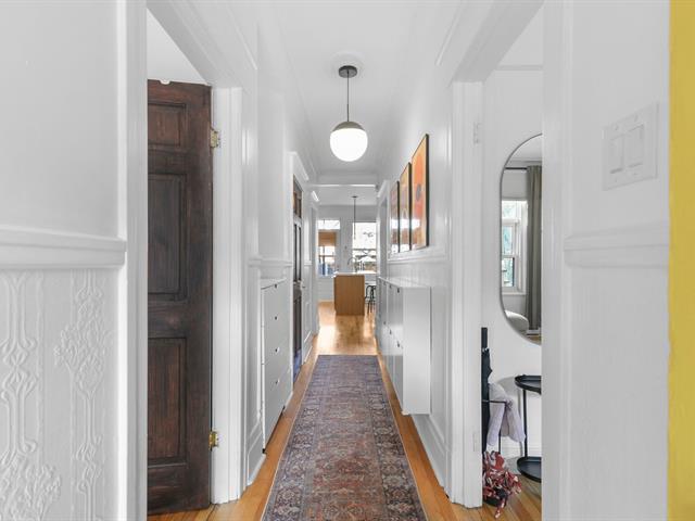 PASAGEWAY