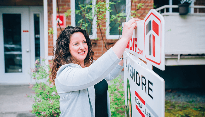 Lisa Angelosanto, Courtier immobilier résidentiel à Montréal
